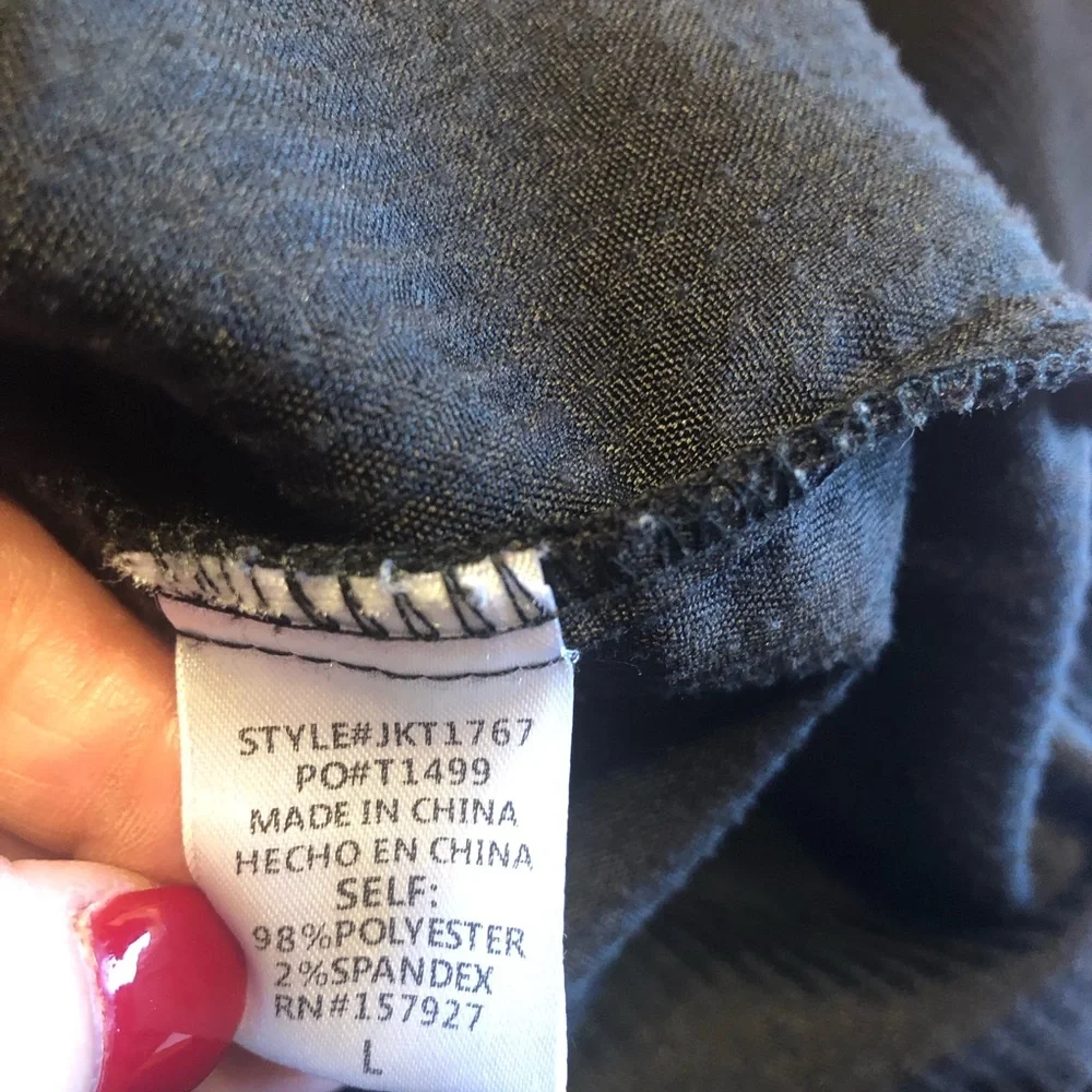 LA MIEL Women’s Oversized Black Corduroy Shacket, Size L - Picture 8 of 9